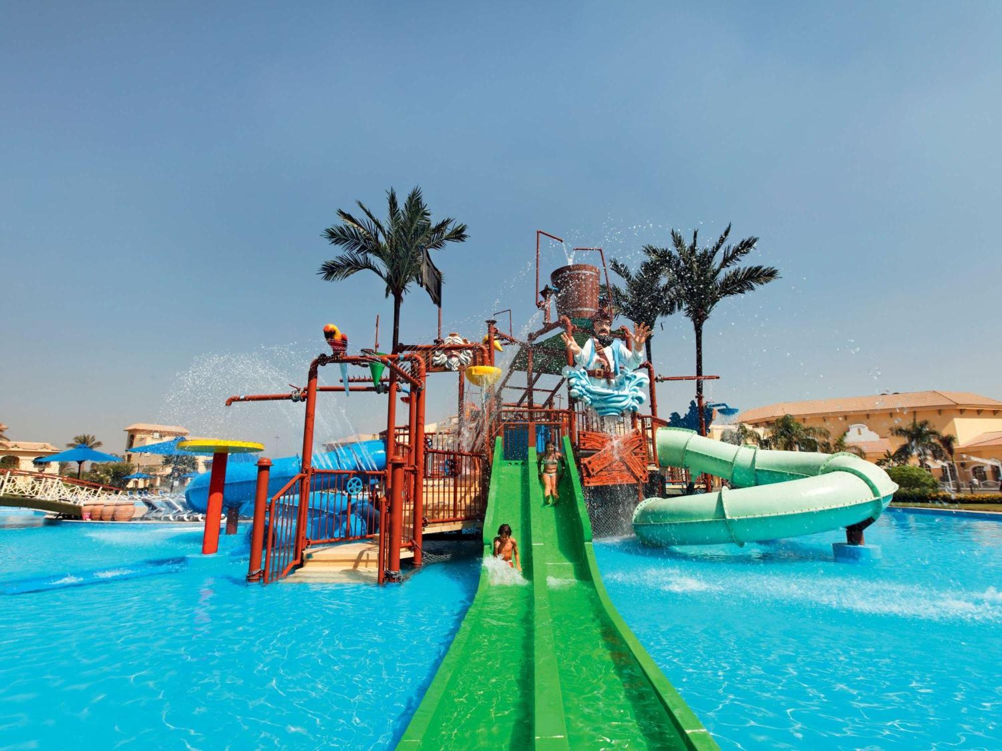 Moevenpick Hotel Cairo - Media City Giza Buitenkant foto Aqua Park